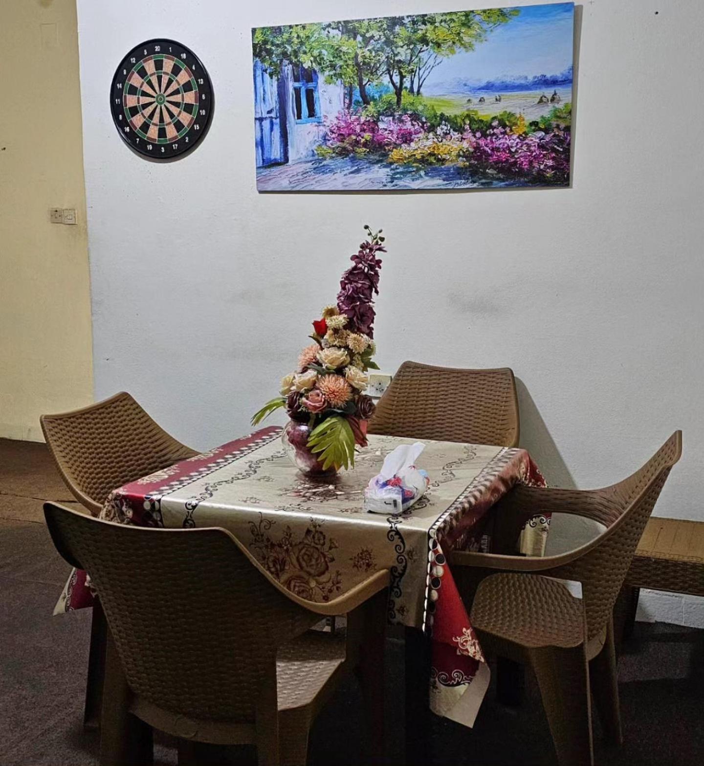 Pizza Street Hostel العقبة المظهر الخارجي الصورة